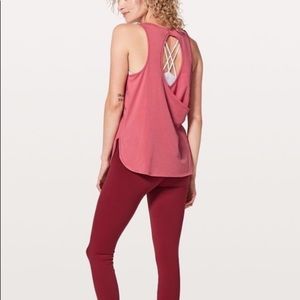 Lululemon Hit the Stride tank